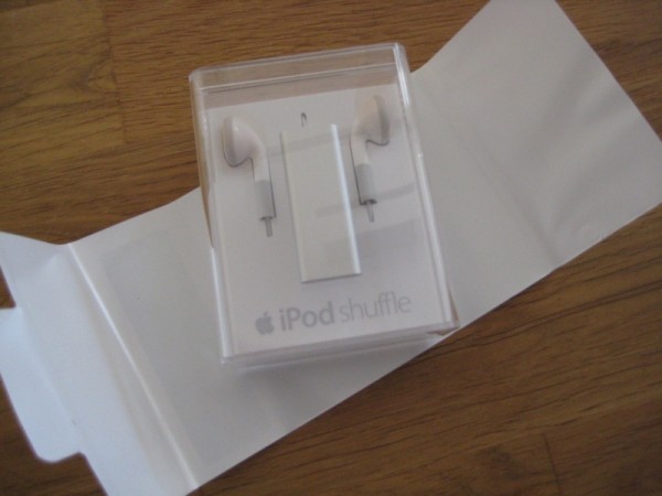 iPod shuffle 2009<br>(Foto: 002)
