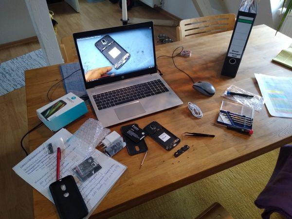 Motorola E3 Ladebuchse wechseln 1